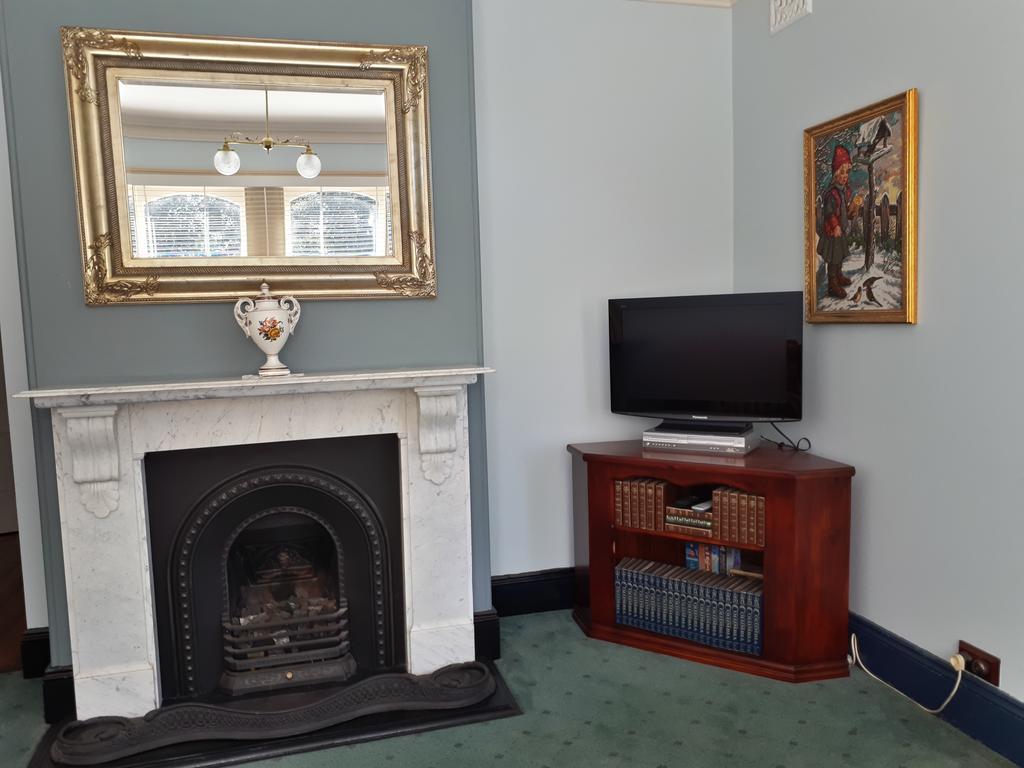 Plynlimmon-1860 Heritage Cottage Or Double Room With Orchard ViewKurrajong エクステリア 写真
